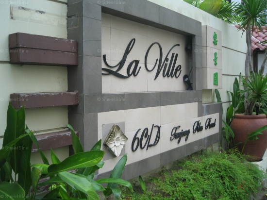 La Ville (D15), Condominium #2037891